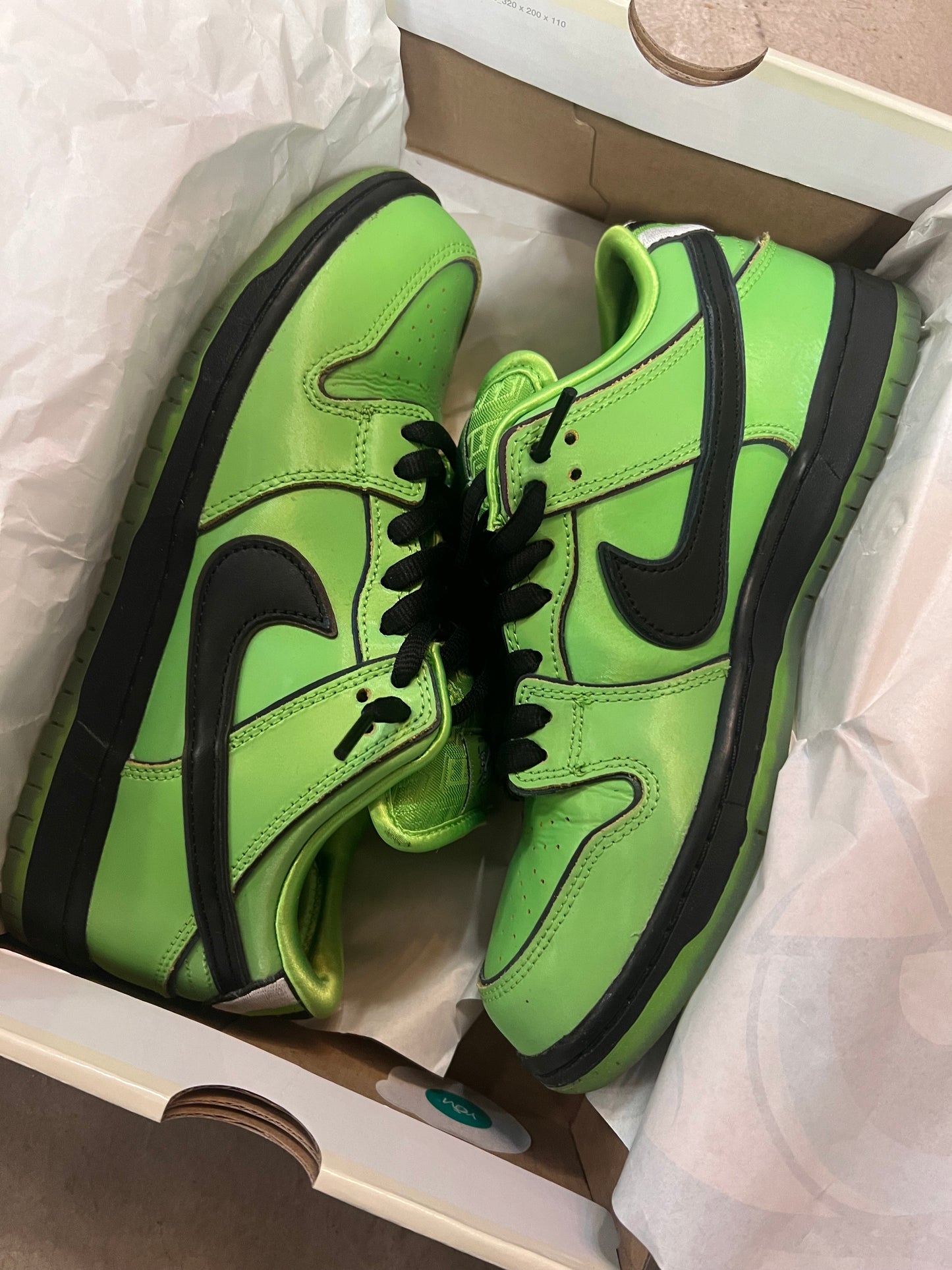 Nike Dunk Low SB Powerpuff Green 40