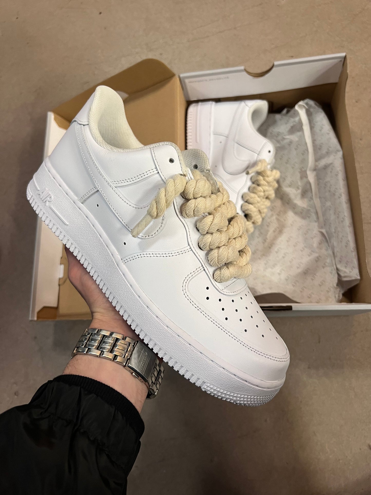 Air Force 1 Triple White Lacet Corde Beige