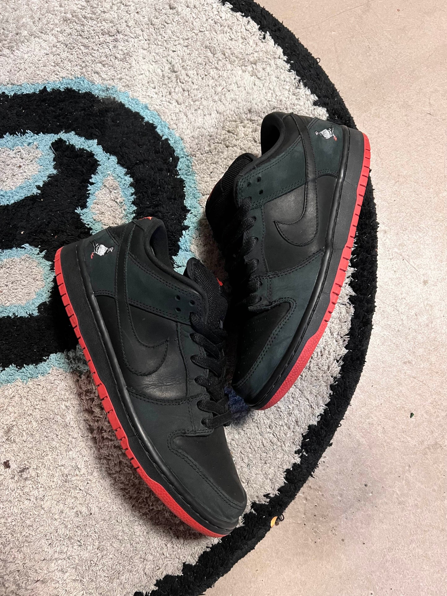 Nike Dunk Low SB Pigeon 43