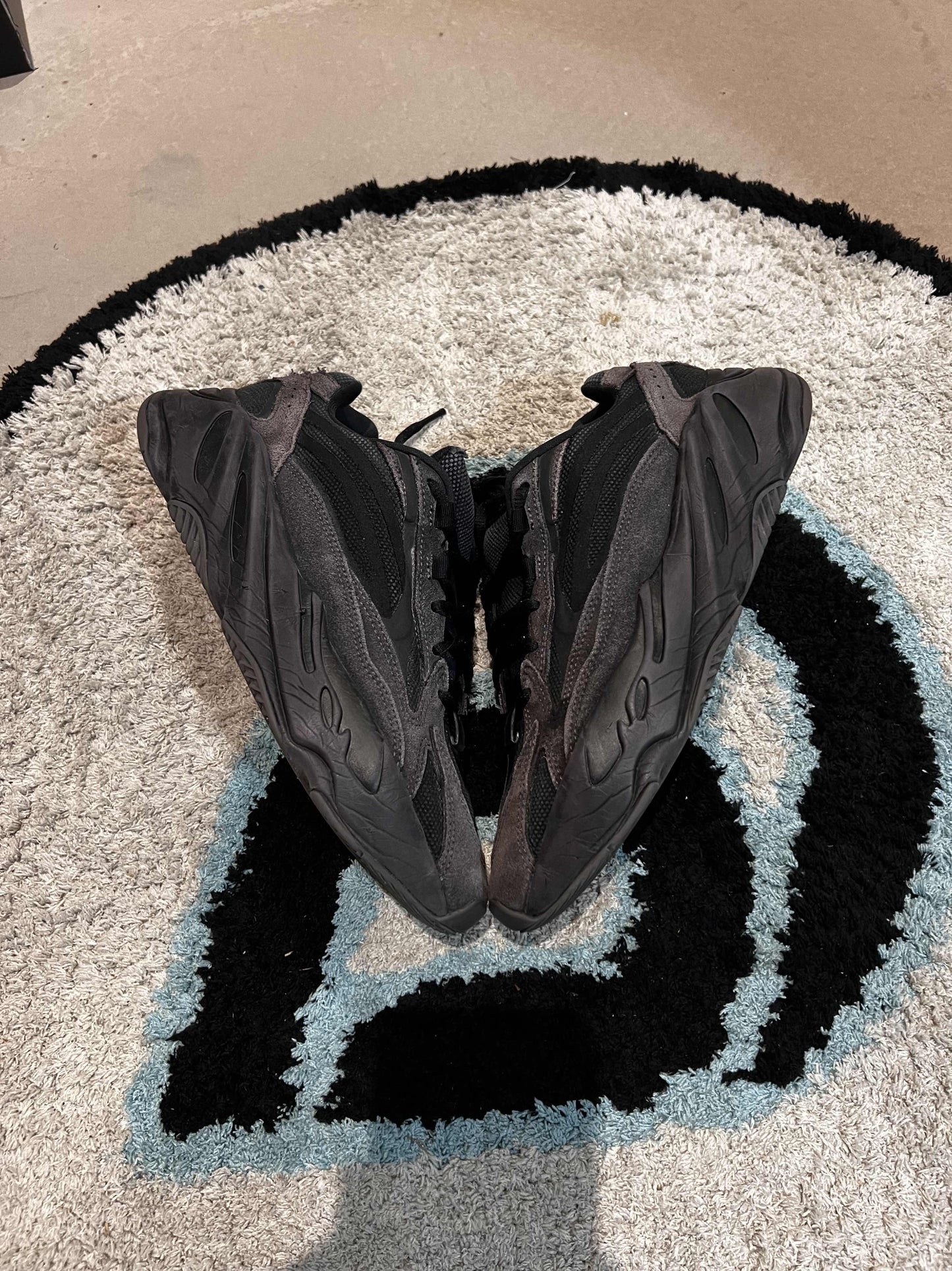 Yeezy 700v3 Venta 42