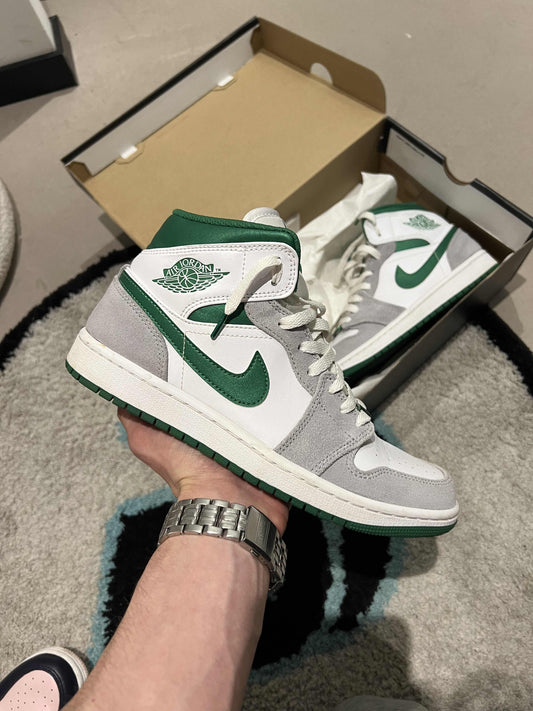 Jordan 1 Mid Grey Green 41