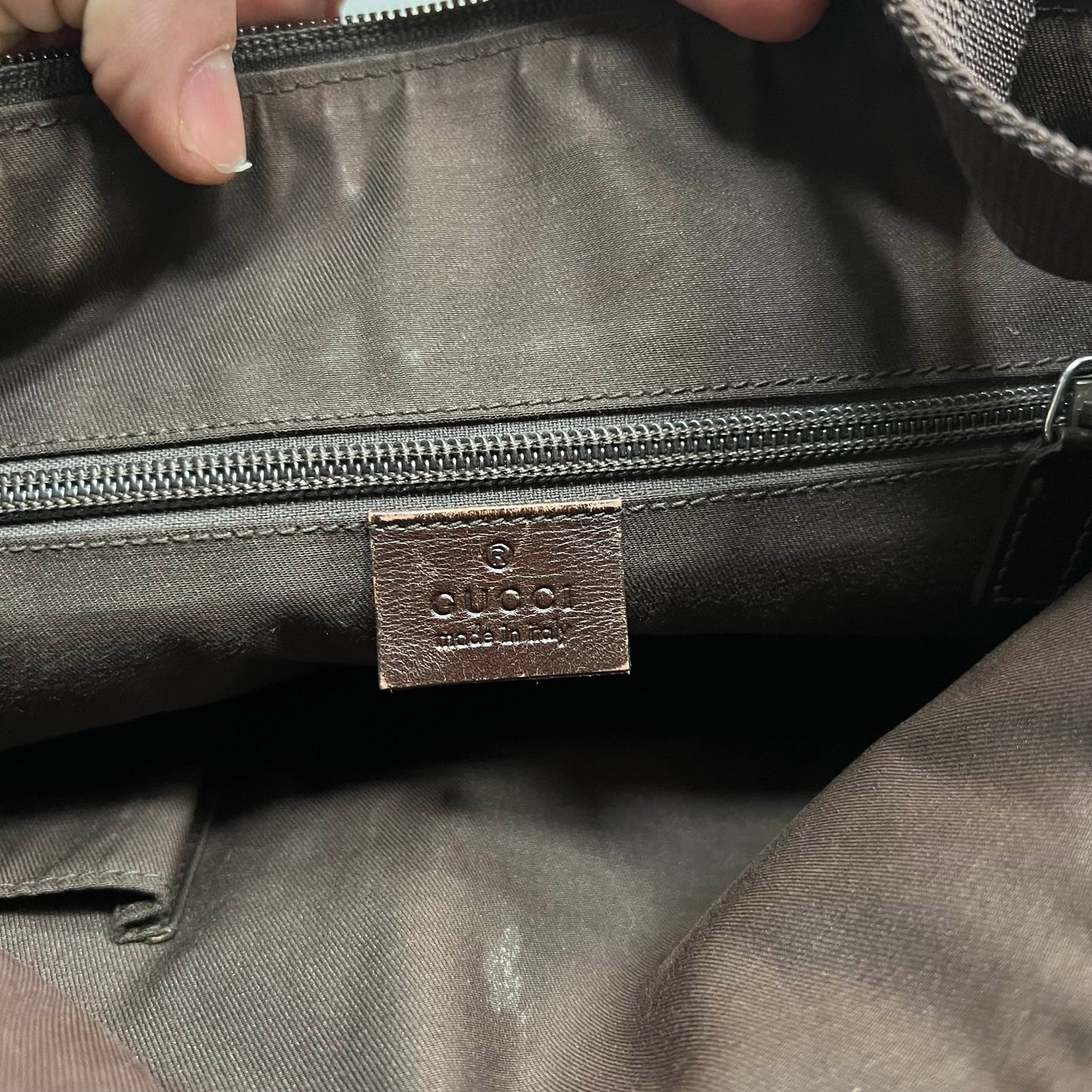 Gucci Messenger Flat Bag