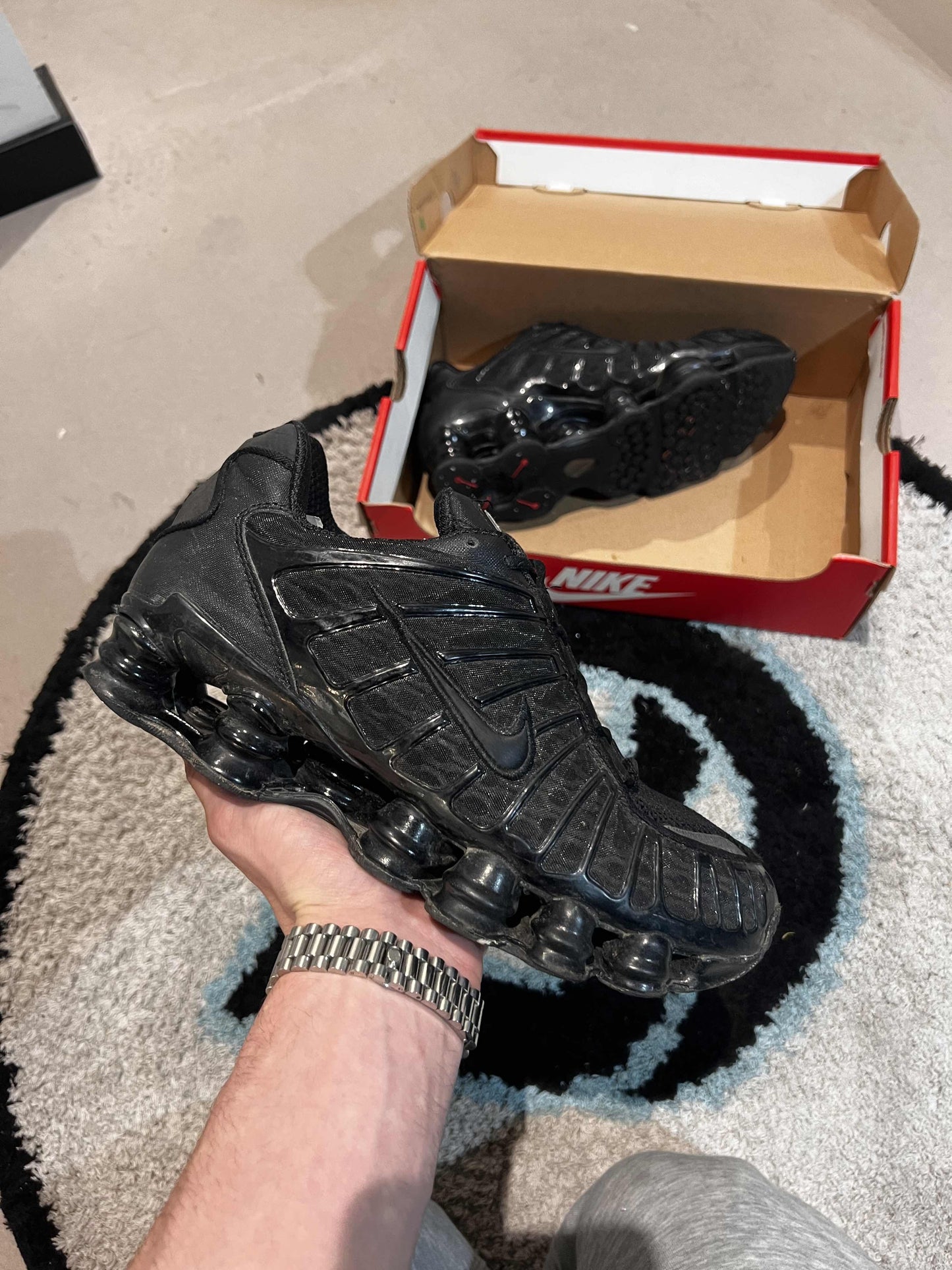 Nike Shox Black 40