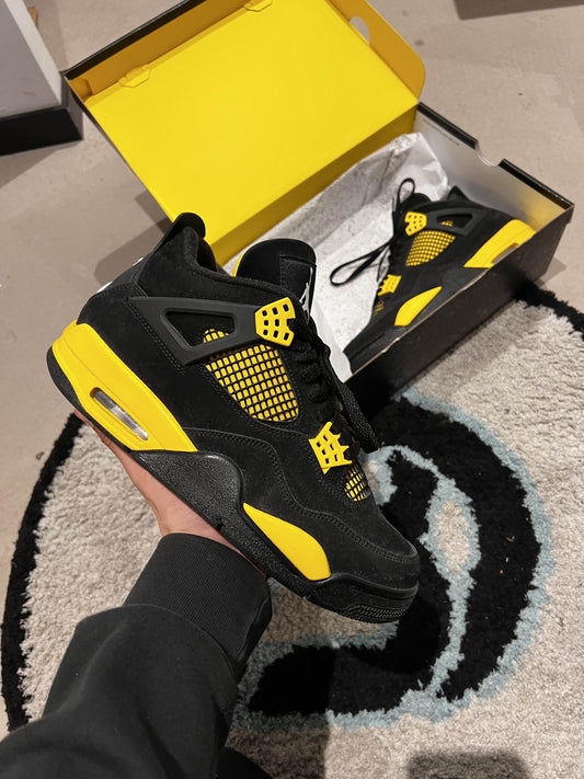 Jordan IV Yellow Thunder 42,5