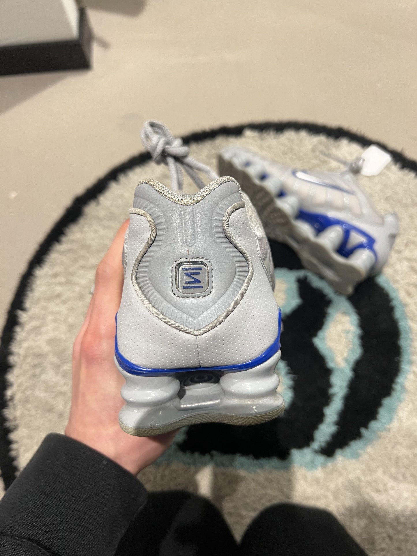 Nike Shox Silver Blue