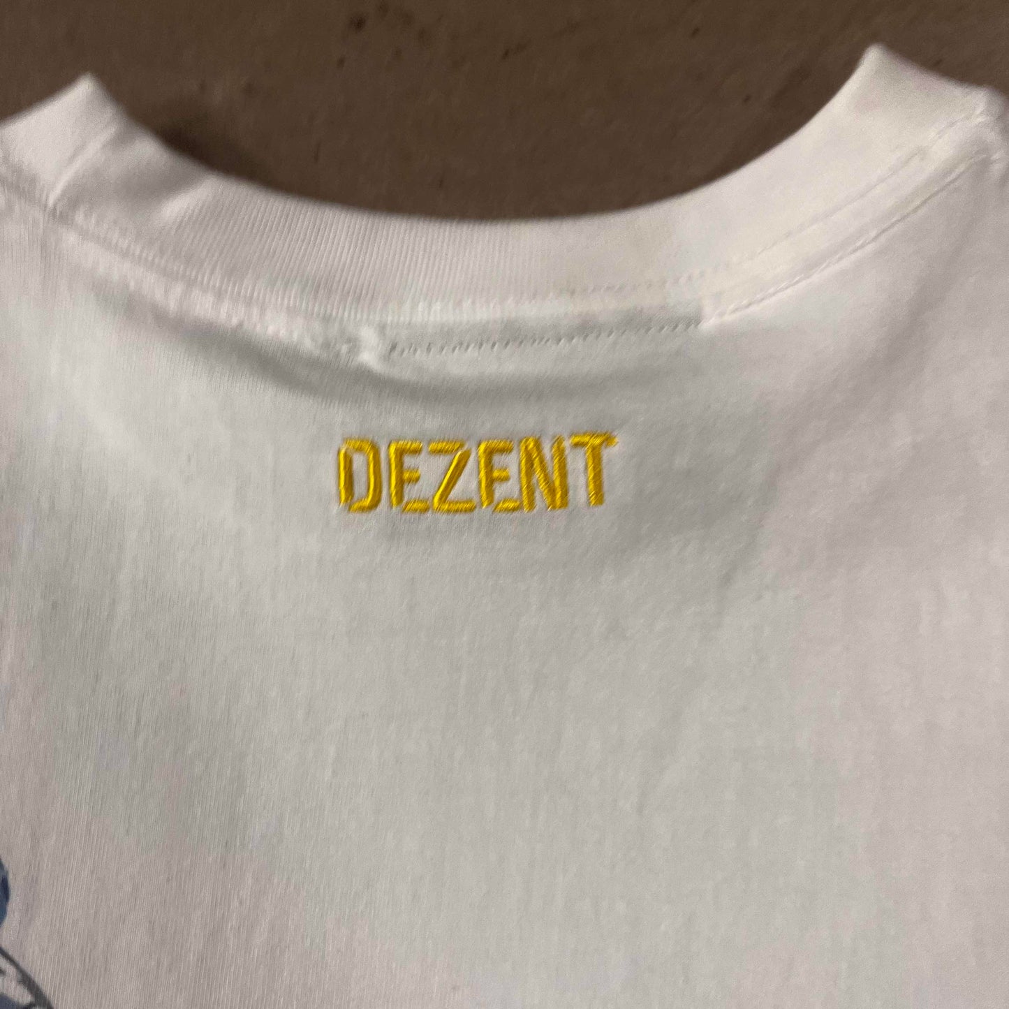 Tee Shirt Dezent