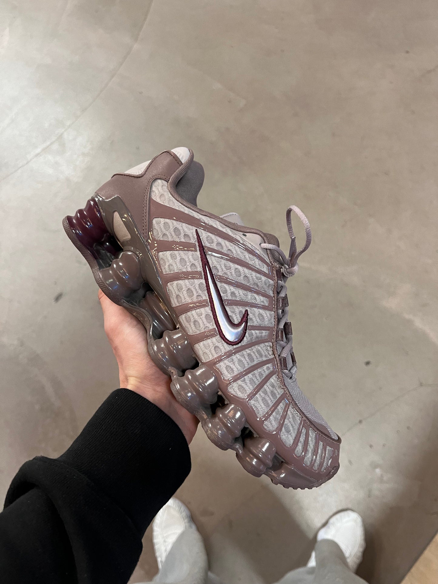 Nike Shox Maroon 42,5