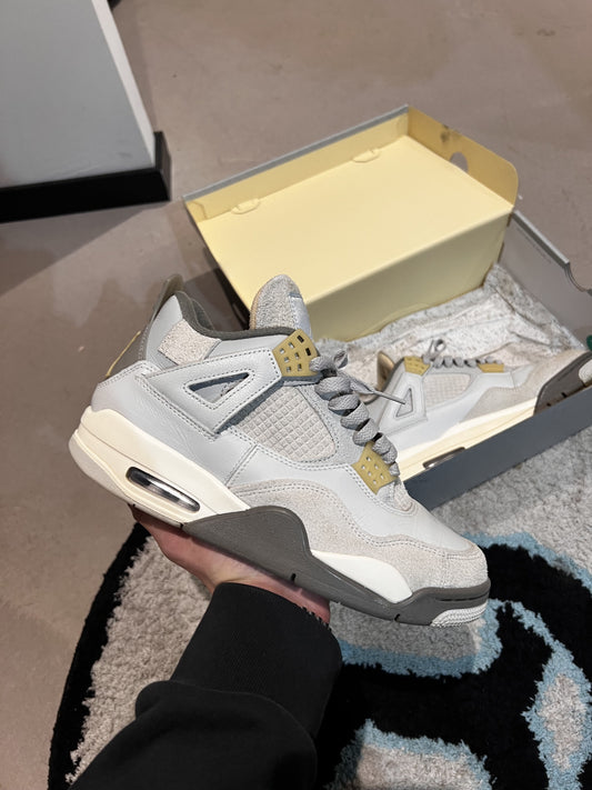 Jordan IV Craft Photon Dust 41