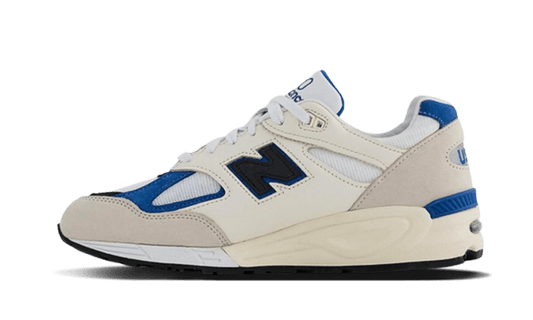 990-v2-made-in-usa-white-blue-5199ee