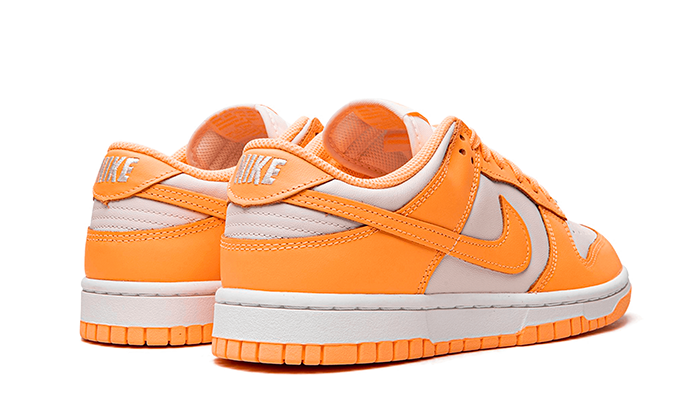 dunk-low-peach-cream-5199ee