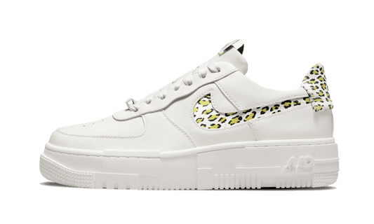 air-force-1-low-pixel-white-leopard-5199ee