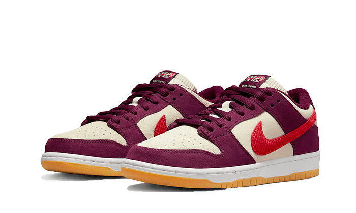 sb-dunk-low-skate-like-a-girl-bordeaux-5199ee