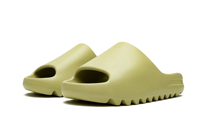 yeezy-slide-resin-first-release-5199ee