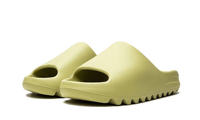 yeezy-slide-resin-restock-pair-5199ee