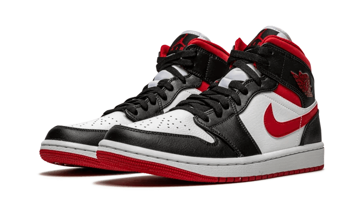 air-jordan-1-mid-gym-red-black-white-5199ee