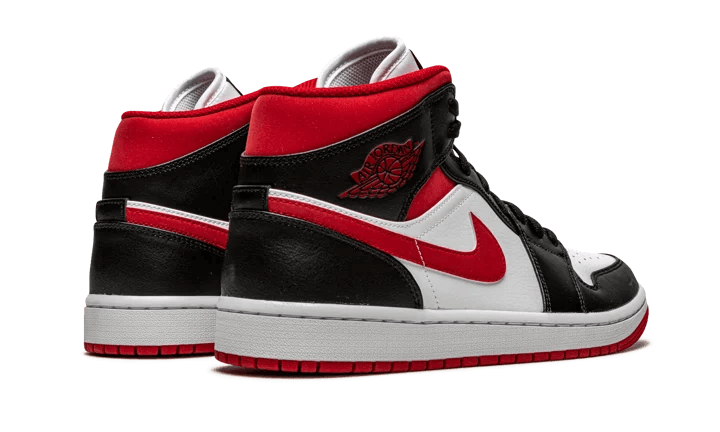 air-jordan-1-mid-gym-red-black-white-5199ee