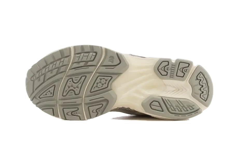 ASICS Gel-Kayano 14 White Sage Smoke Grey  - 1201A161-028