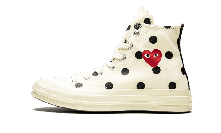 chuck-taylor-all-star-70s-hi-comme-des-garons-play-polka-dot-white-5199ee