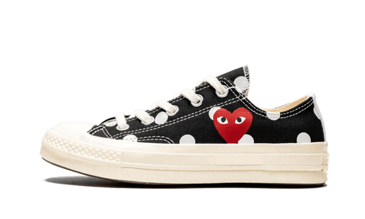 chuck-taylor-all-star-70s-ox-comme-des-garons-play-polka-dot-black-5199ee