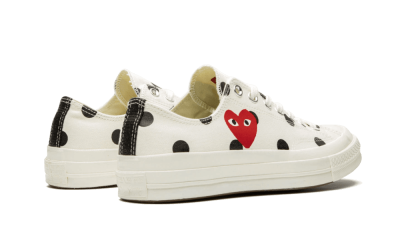 chuck-taylor-all-star-70s-ox-comme-des-garons-play-polka-dot-white-5199ee