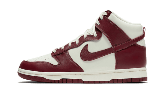 dunk-high-sail-team-red-5199ee