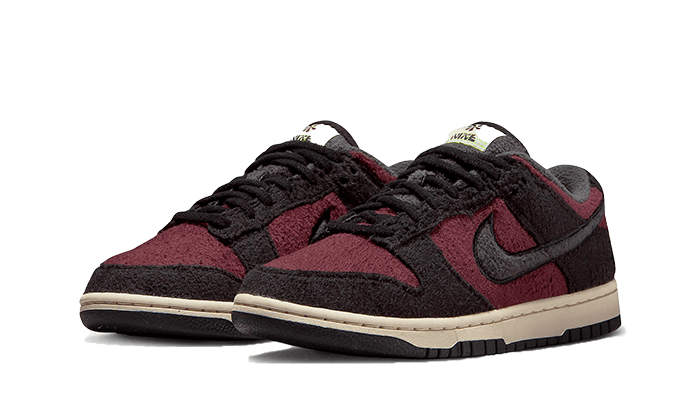 dunk-low-se-fleece-burgundy-crush-5199ee