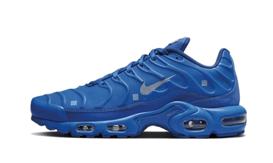 air-max-plus-a-cold-wall-varsity-royal-5199ee