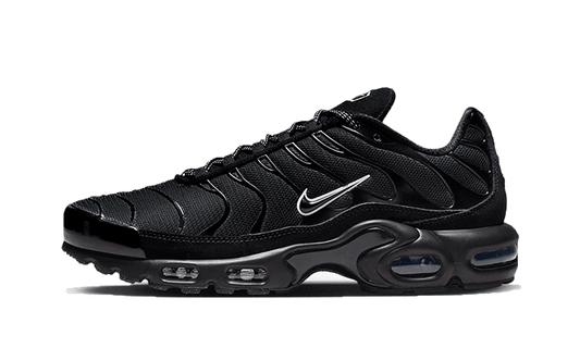 air-max-plus-black-blue-red-5199ee