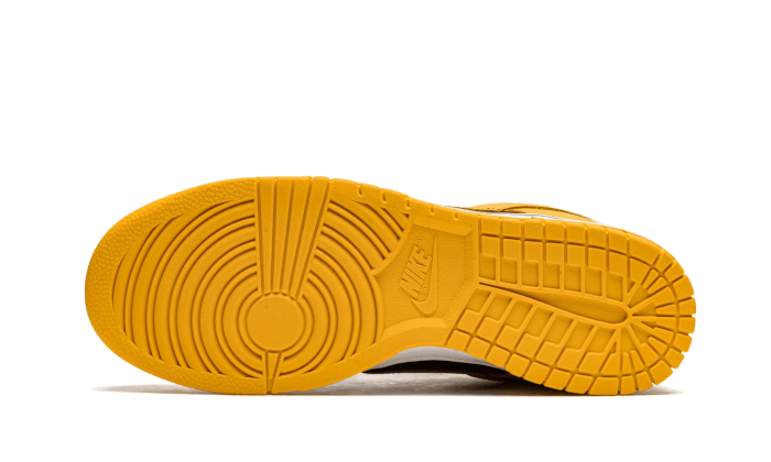 dunk-low-goldenrod-5199ee