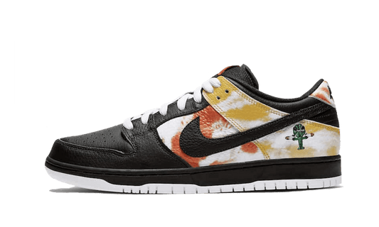 sb-dunk-low-raygun-tie-dye-home-5199ee