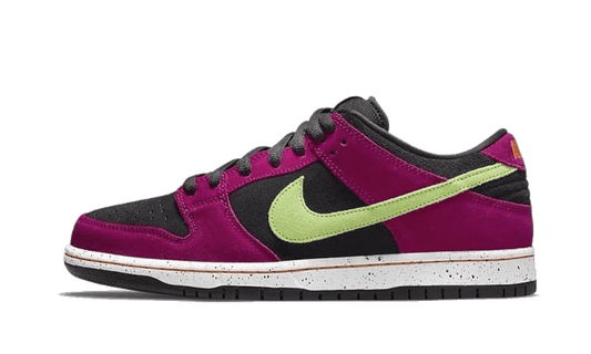 sb-dunk-low-red-plum-5199ee